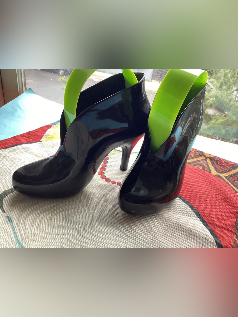 Melissa Black High-Gloss Ankle Booties